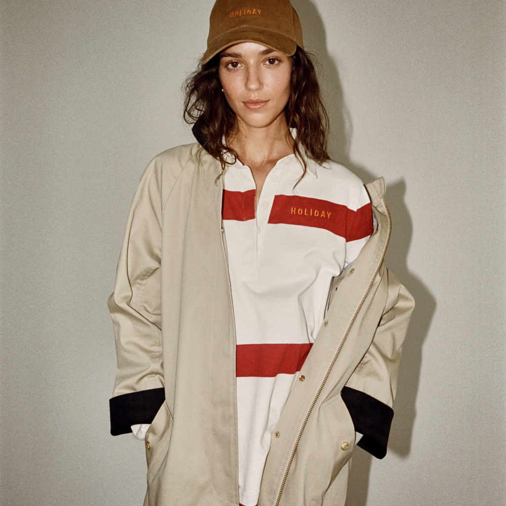 brown cotton baseball cap embroidered with Holiday logo