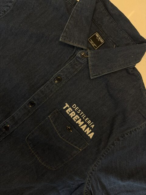 Destilería Teremana embroidered logo on denim shirt detail